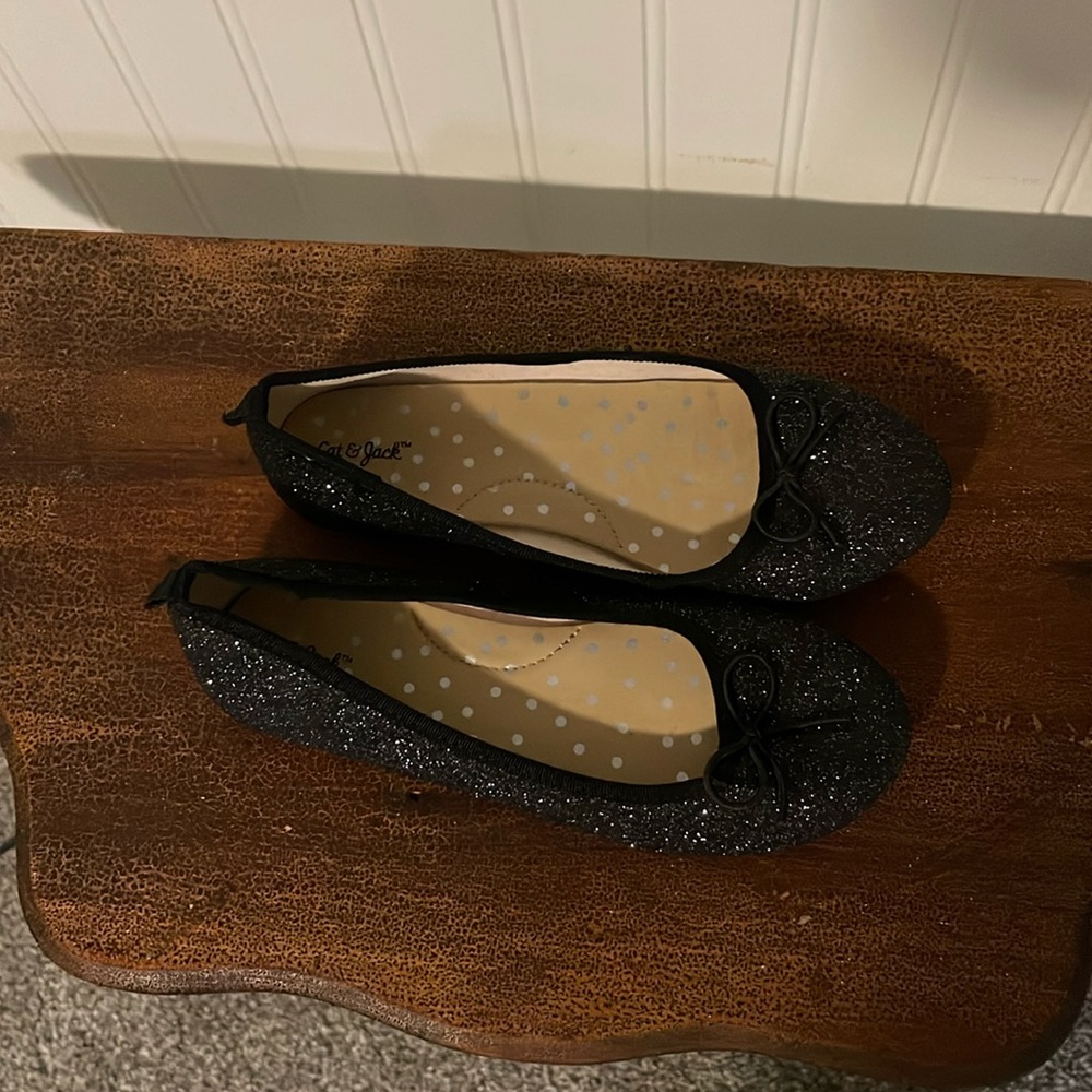 Cat & Jack slipper shoes (Girls)